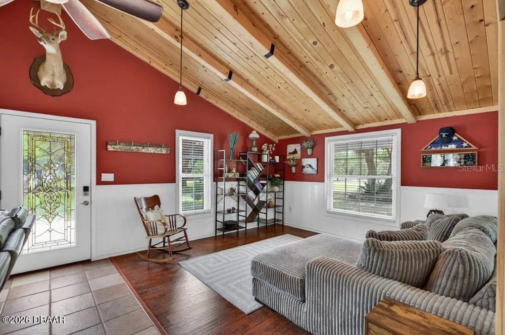 121 Daren Drive Palatka, FL 32177