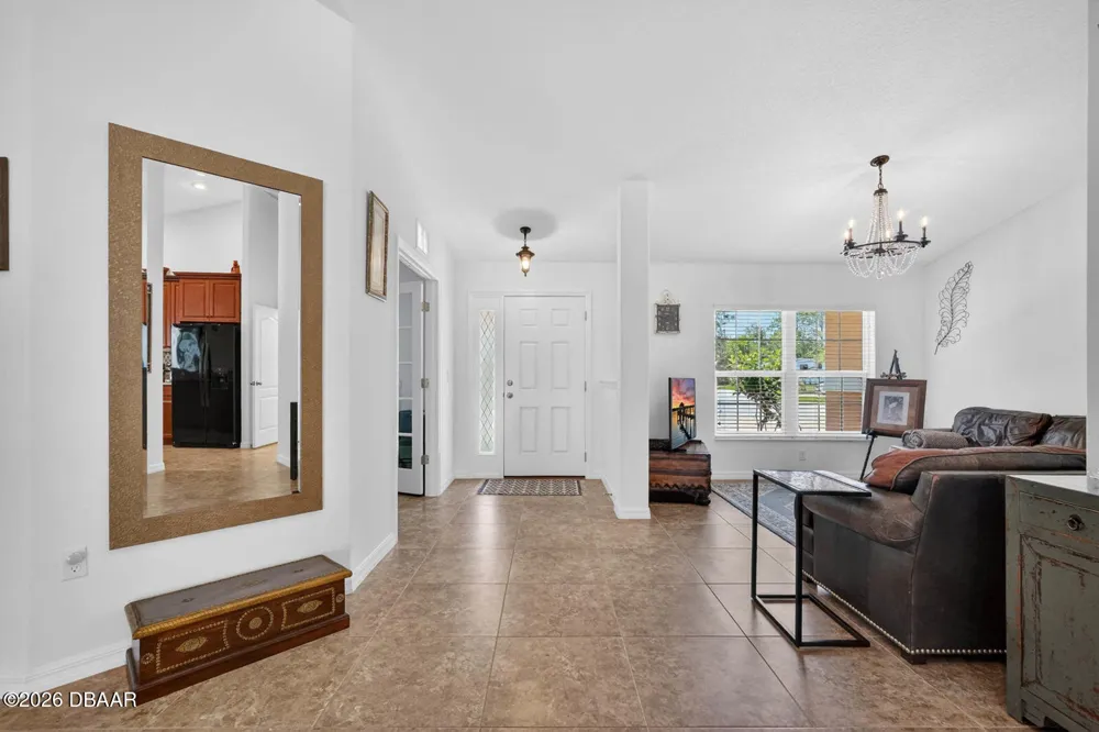 10 Princess Mari Place Palm Coast, FL 32164