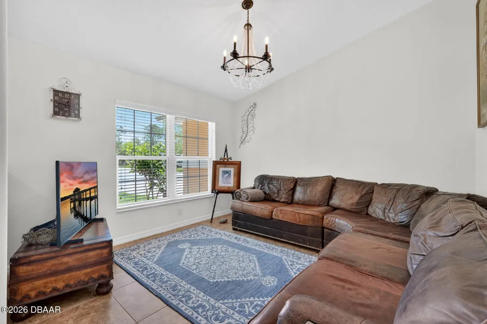 10 Princess Mari Place Palm Coast, FL 32164