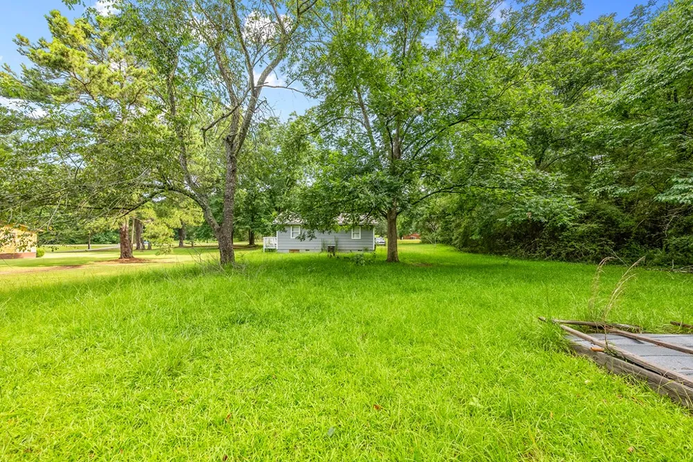 41 Willis Street Waverly Hall, GA 31831