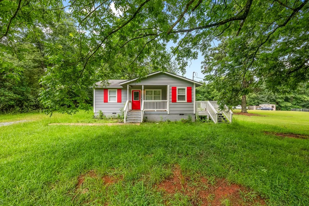 41 Willis Street Waverly Hall, GA 31831