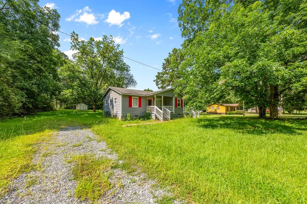 41 Willis Street Waverly Hall, GA 31831