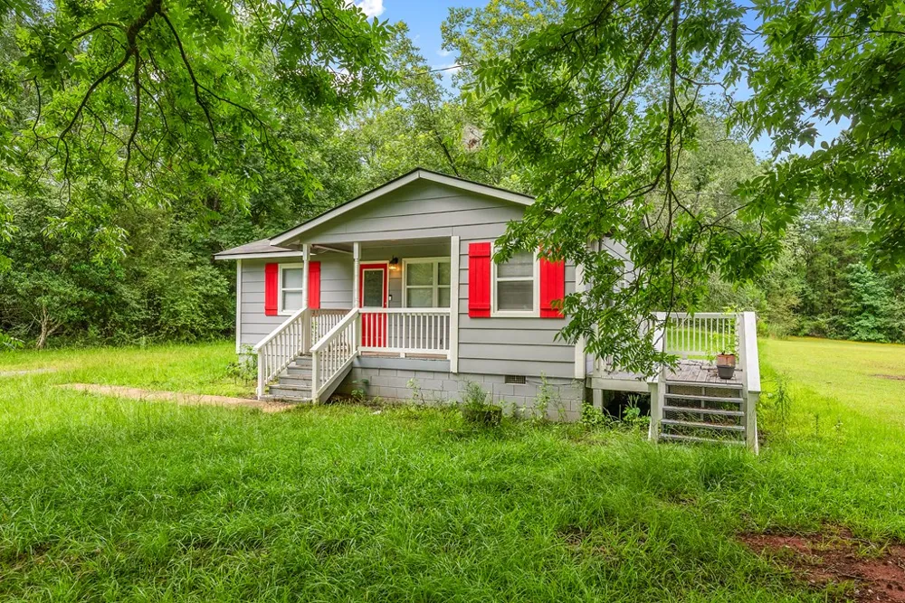 41 Willis Street Waverly Hall, GA 31831
