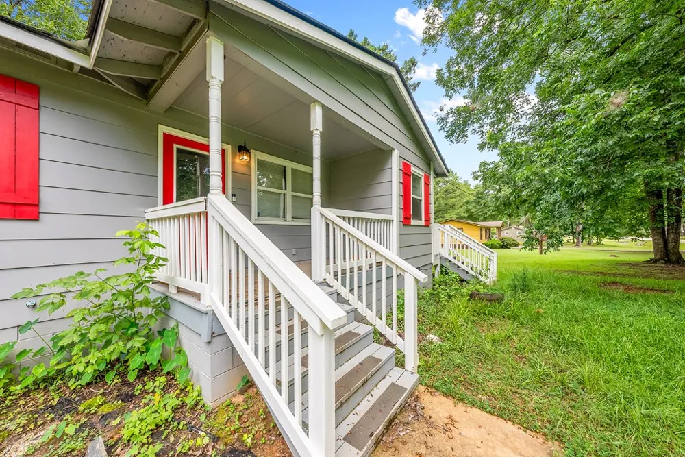 41 Willis Street Waverly Hall, GA 31831