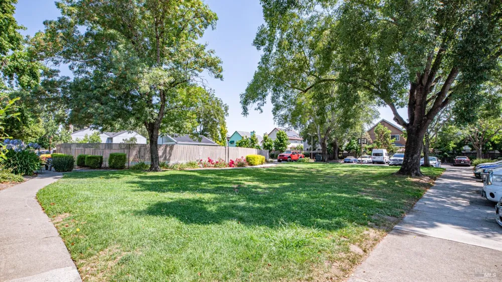 418 Occidental Circle Santa Rosa, CA 95401