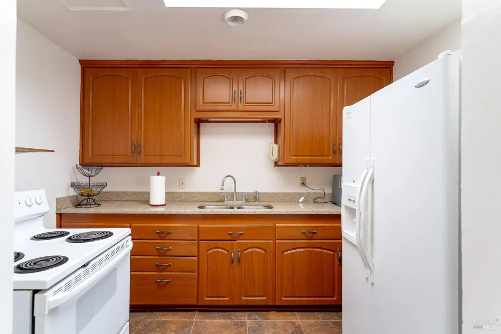 327 Pecan Street Vallejo, CA 94589
