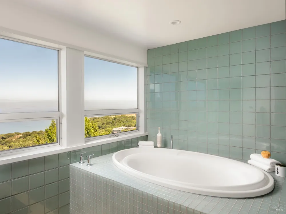 116 Sugarloaf Drive Tiburon, CA 94920