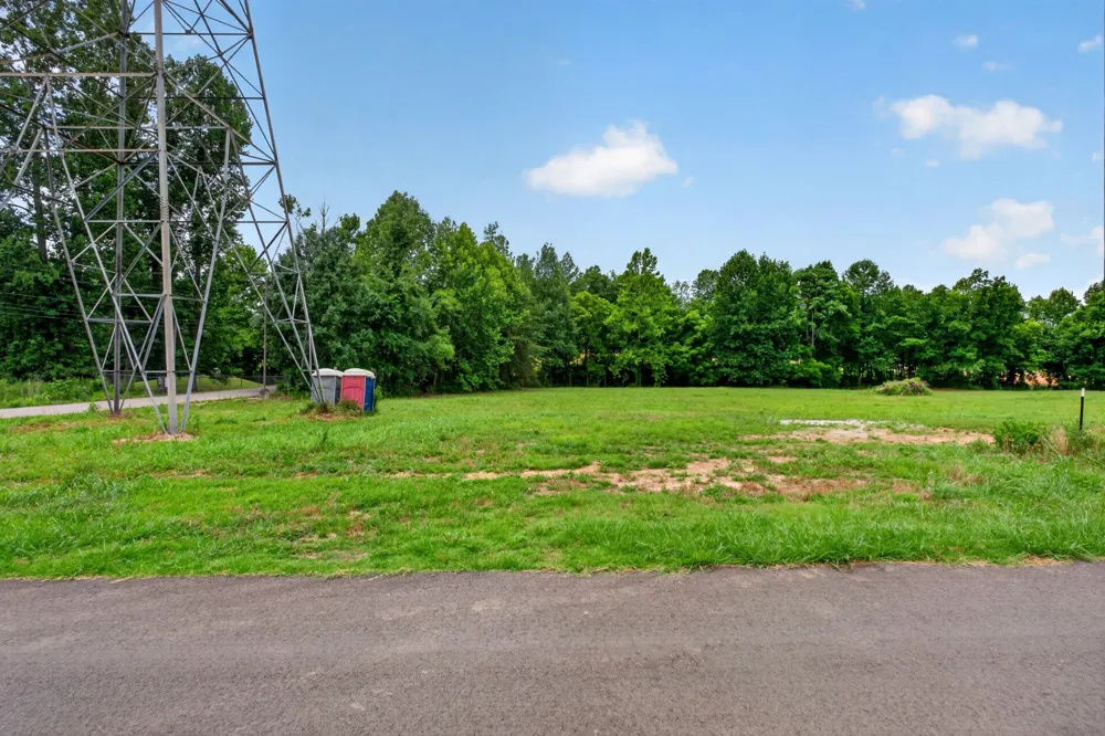 1 Cora Rd Cookeville, TN 38501