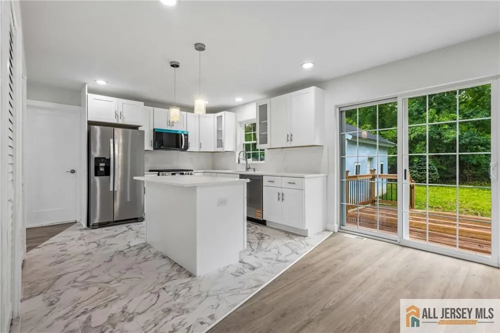 101 Saint Stephens Avenue Keasbey, NJ 08832