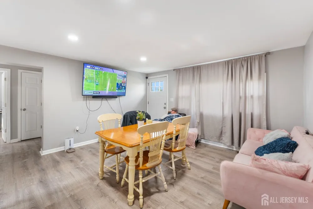 325-503 Roycefield Road Hillsborough, NJ 08844