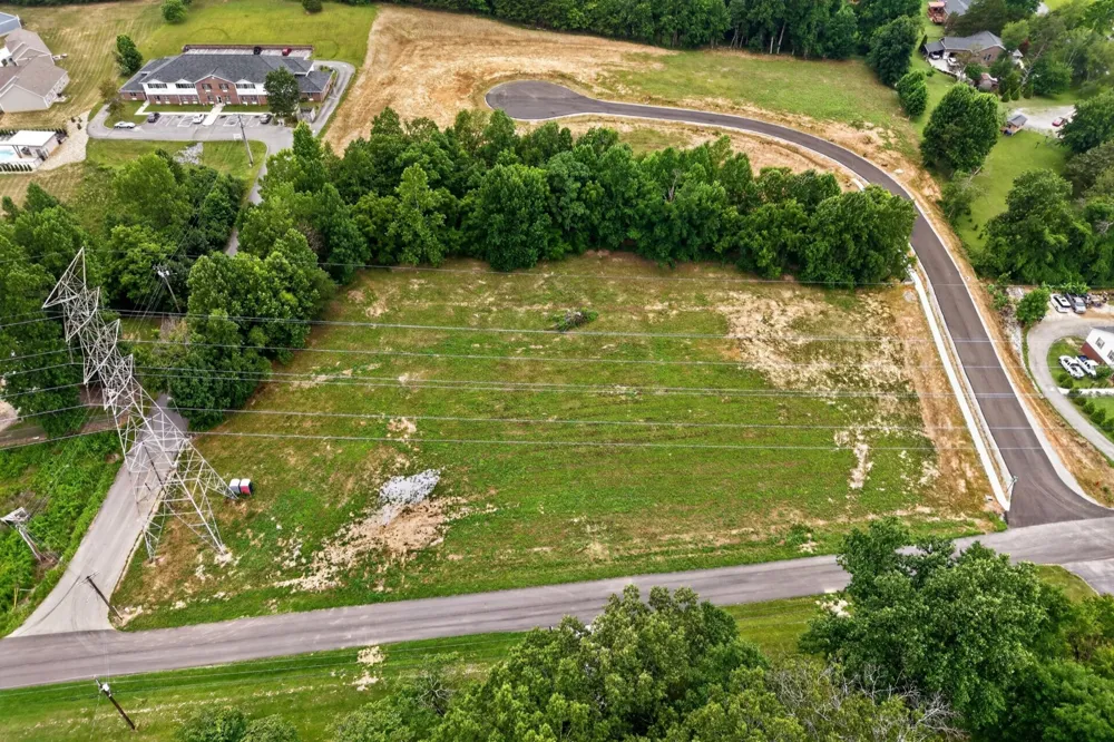 2 Cora Rd Cookeville, TN 38501