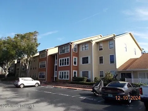 225 S Tropical Trail #205