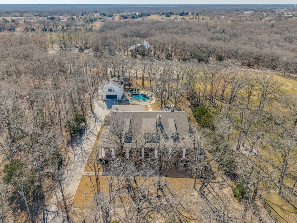 7968 County Road 2412 Quinlan, TX 75474