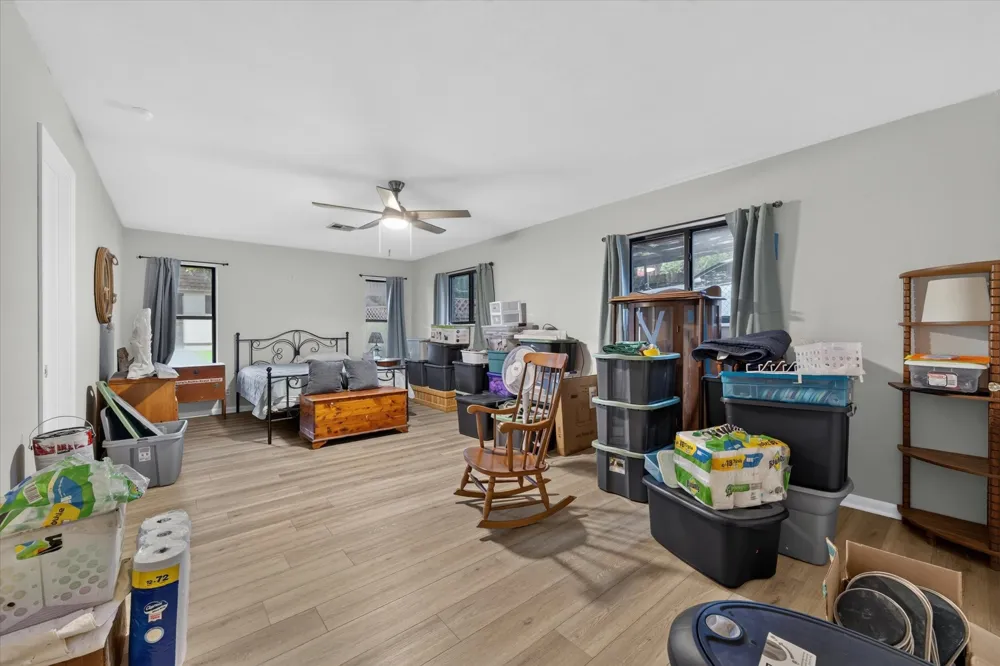 9700 Brookwood Circle Woodway, TX 76712