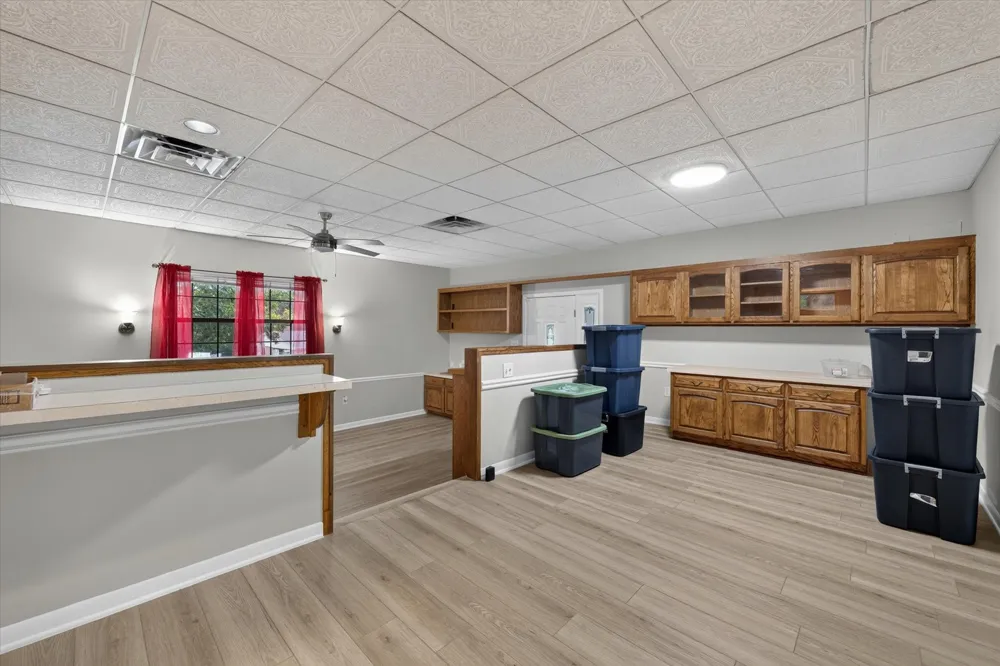 9700 Brookwood Circle Woodway, TX 76712