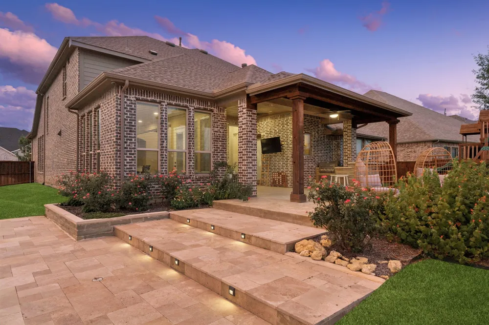1100 Broadmoor Way Roanoke, TX 76262