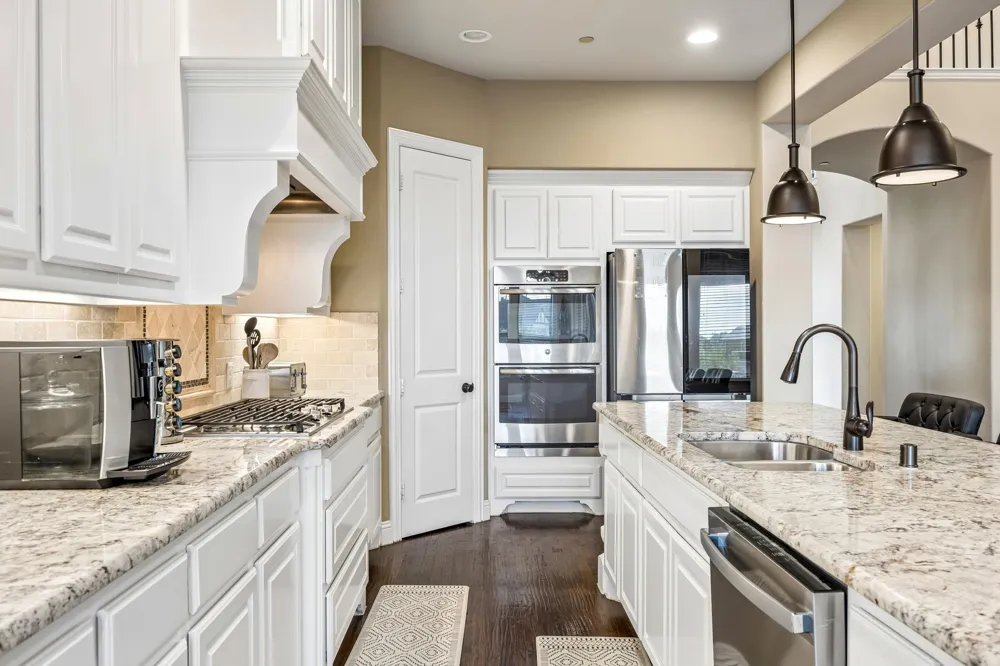 1100 Broadmoor Way Roanoke, TX 76262