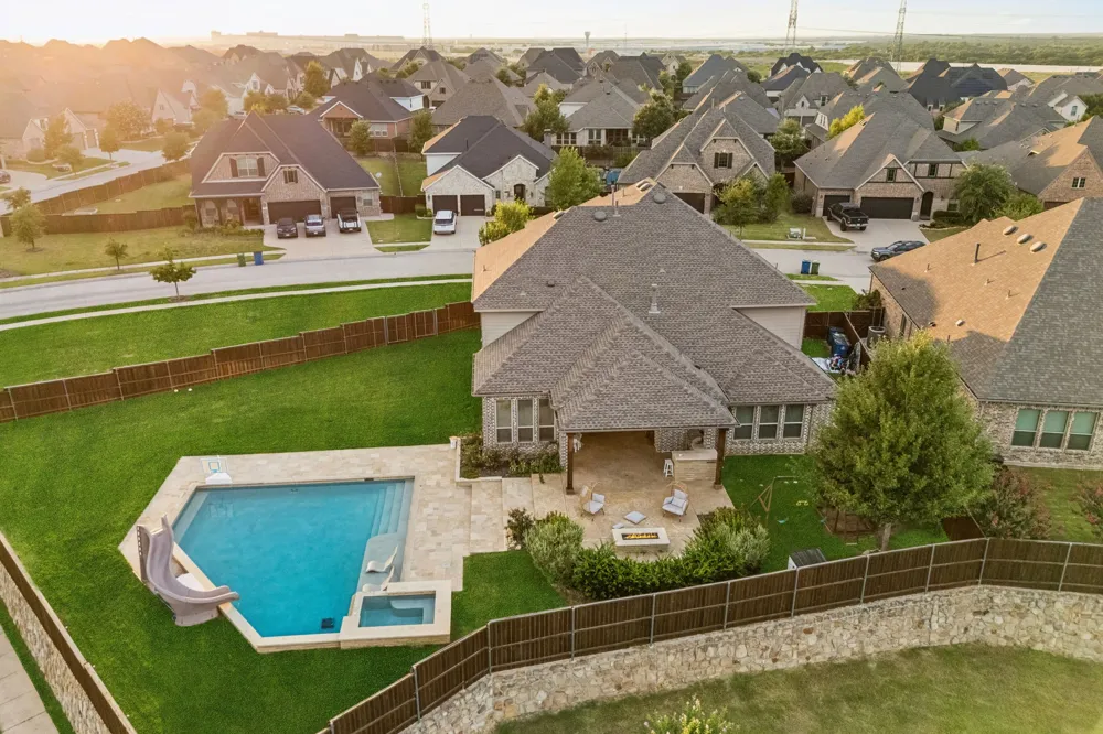 1100 Broadmoor Way Roanoke, TX 76262