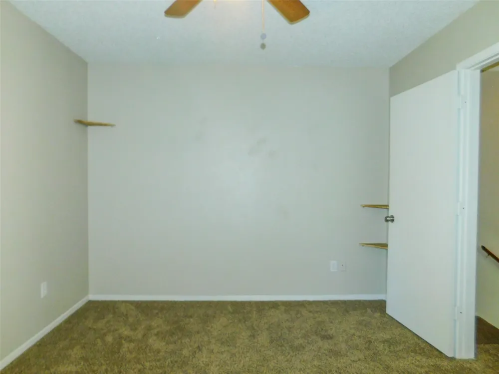 1137 Dallas Drive Denton, TX 76205