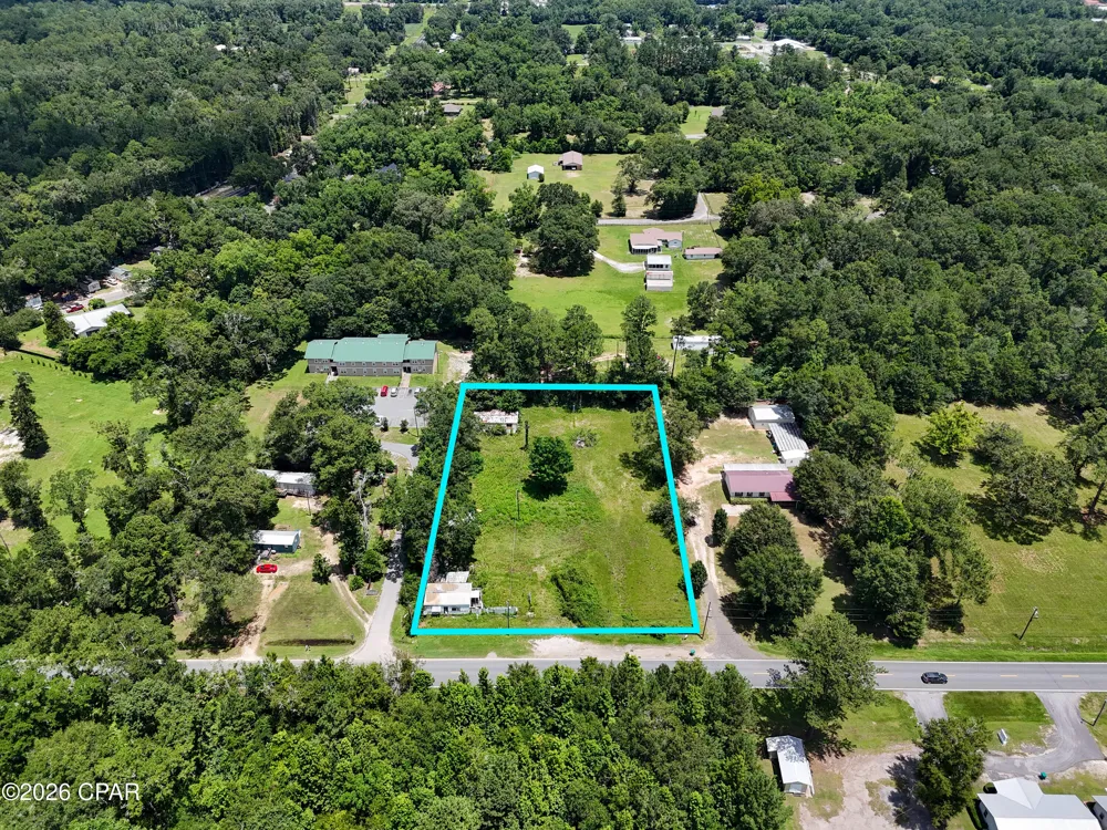1652 Brickyard Road Chipley, FL 32428