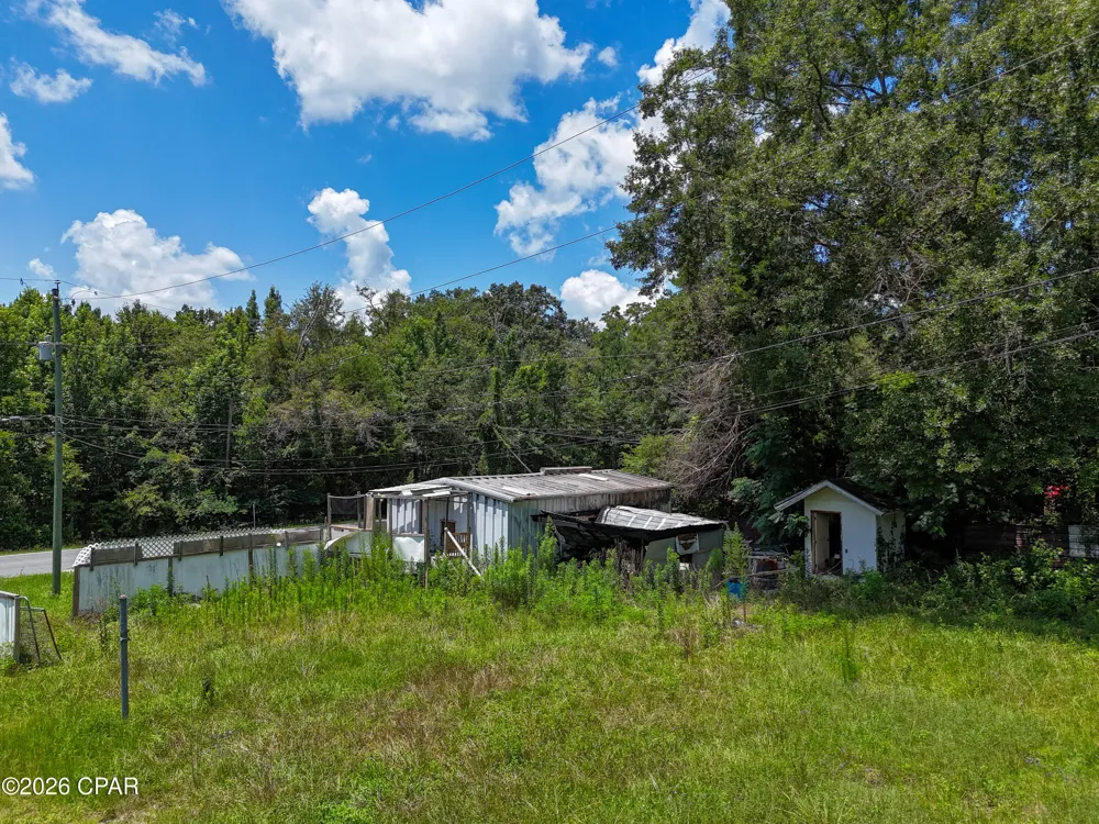 1652 Brickyard Road Chipley, FL 32428