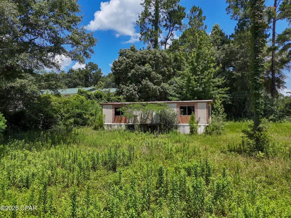 1652 Brickyard Road Chipley, FL 32428