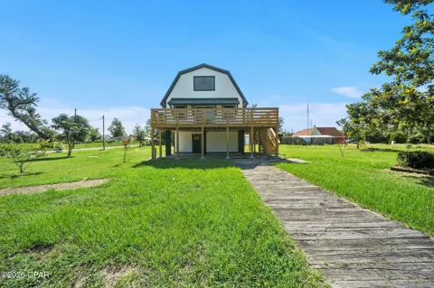 8924 Seminole Street