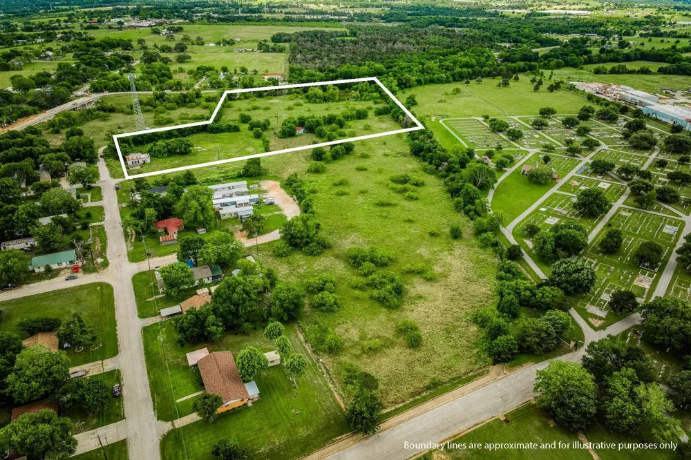 O'neal Street Caldwell, TX 77836