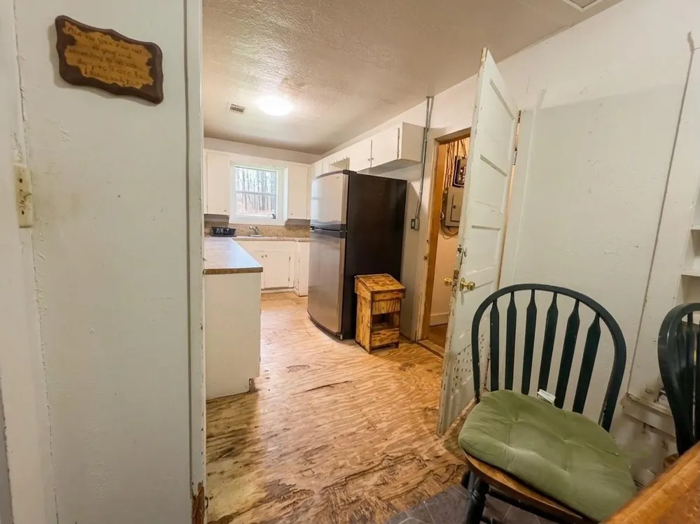 3575 County Road 1325 Warren, TX 77664