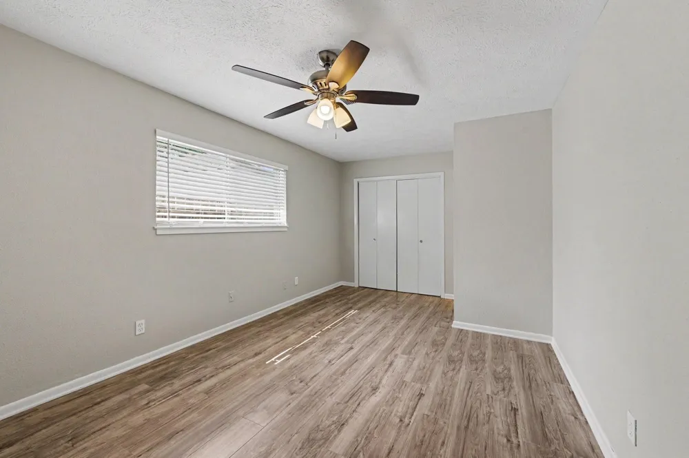 12219 Meadowhollow Drive Meadows Place, TX 77477