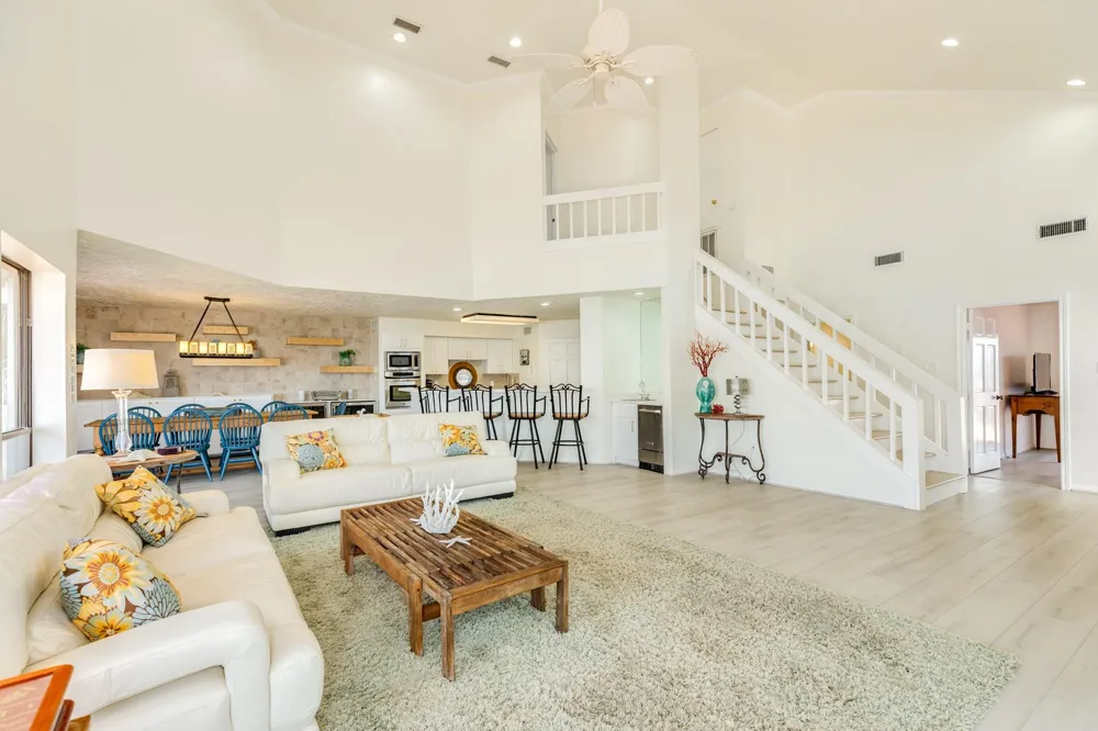 4231 Pelican Lane Galveston, TX 77554