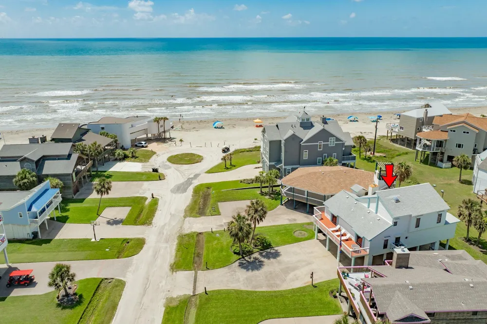 4231 Pelican Lane Galveston, TX 77554