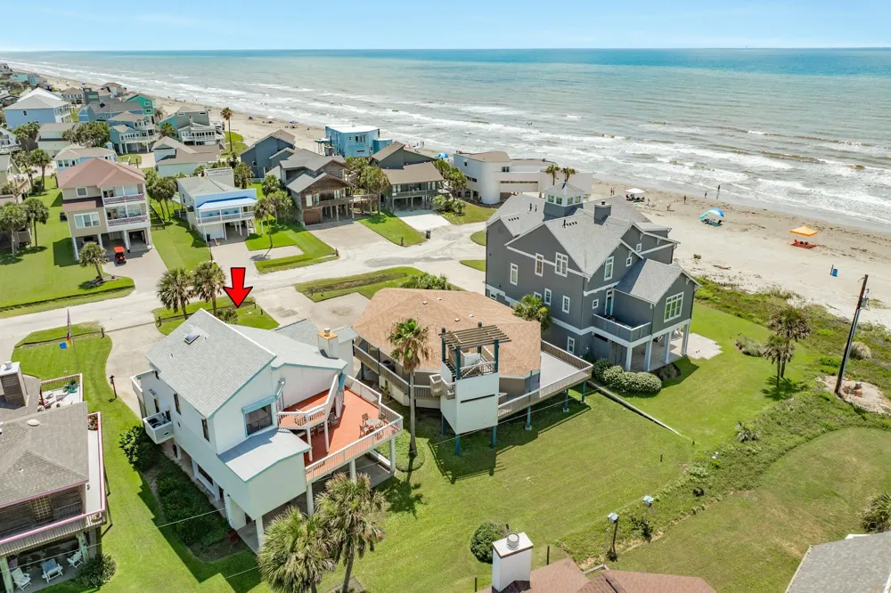 4231 Pelican Lane Galveston, TX 77554
