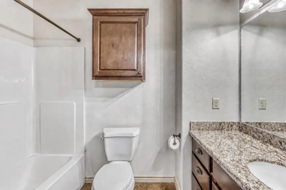 4311 Commando Trail College Station, TX 77845
