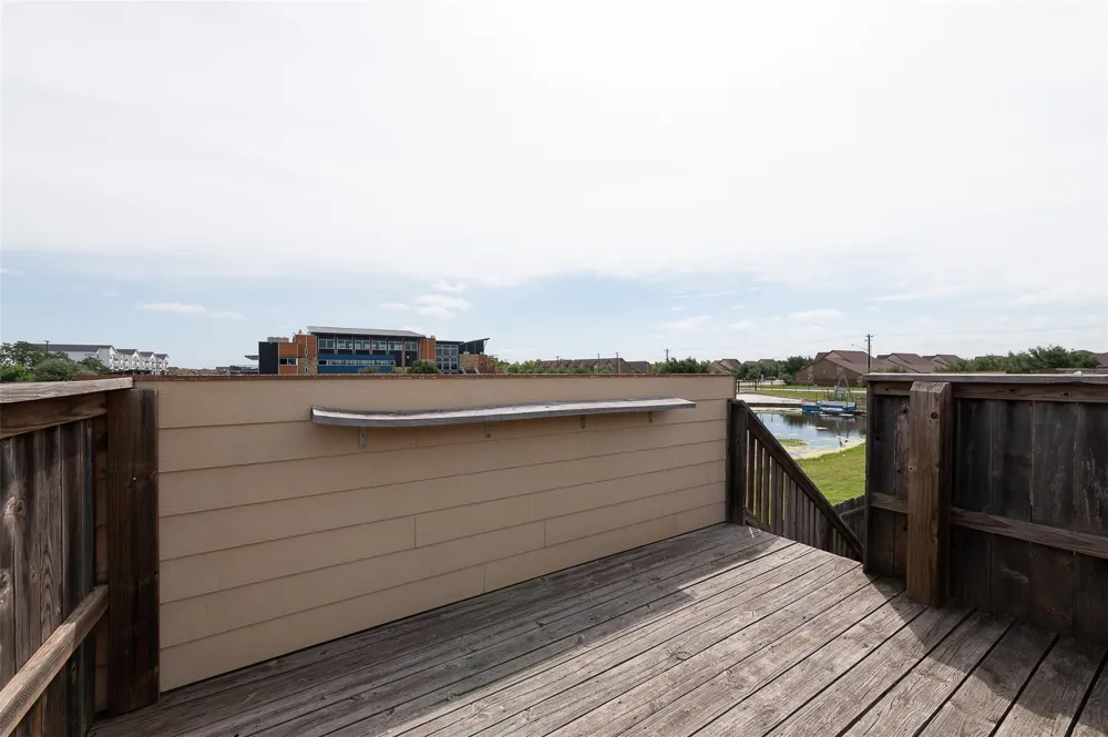 4311 Commando Trail College Station, TX 77845
