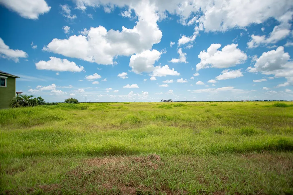 5 Sunset Way Port Lavaca, TX 77979