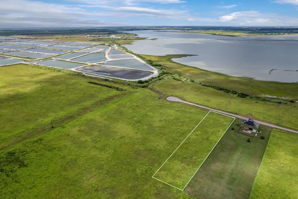 5 Sunset Way Port Lavaca, TX 77979