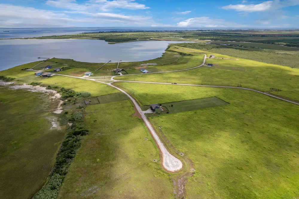 5 Sunset Way Port Lavaca, TX 77979