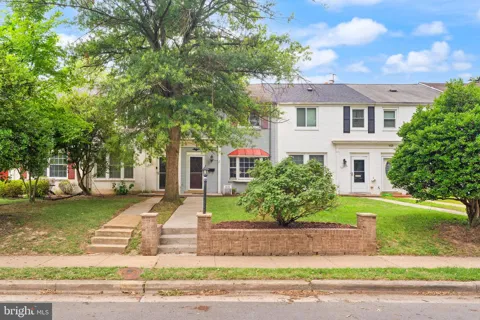 1424 DOGWOOD DRIVE