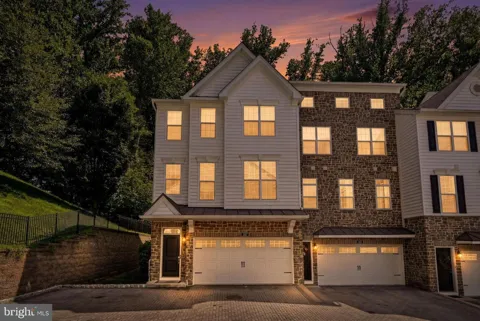 109 EASTWING ALLEY