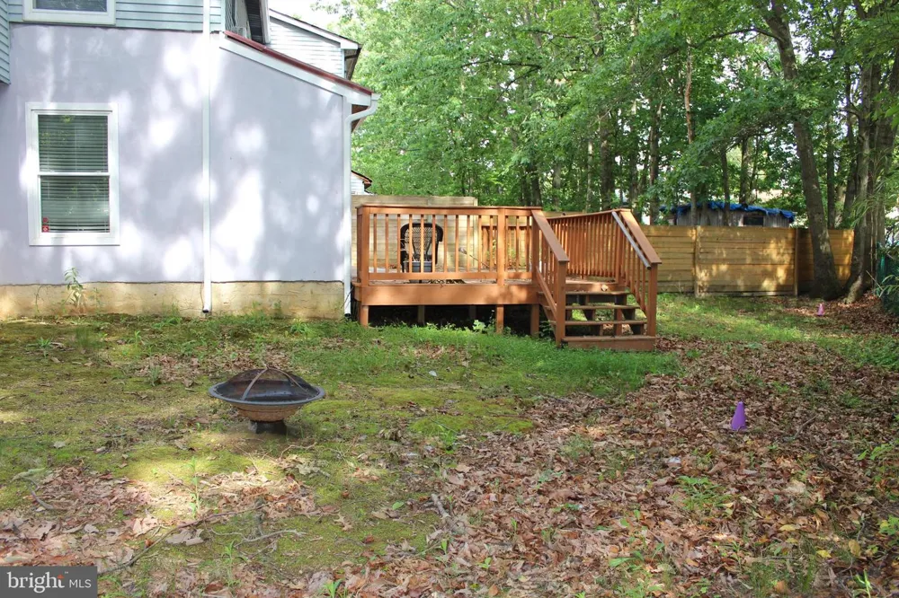 44 EDINSHIRE ROAD Sicklerville, NJ 08081