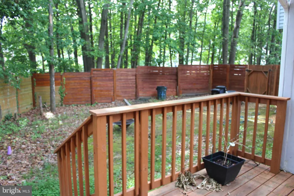 44 EDINSHIRE ROAD Sicklerville, NJ 08081