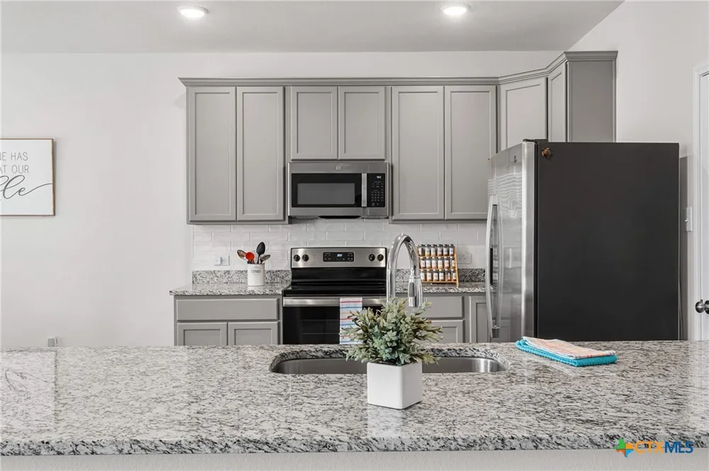 9817 Kensley Rose Drive Killeen, TX 76542
