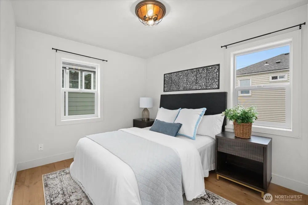 3903 SW Dakota Street Seattle, WA 98116