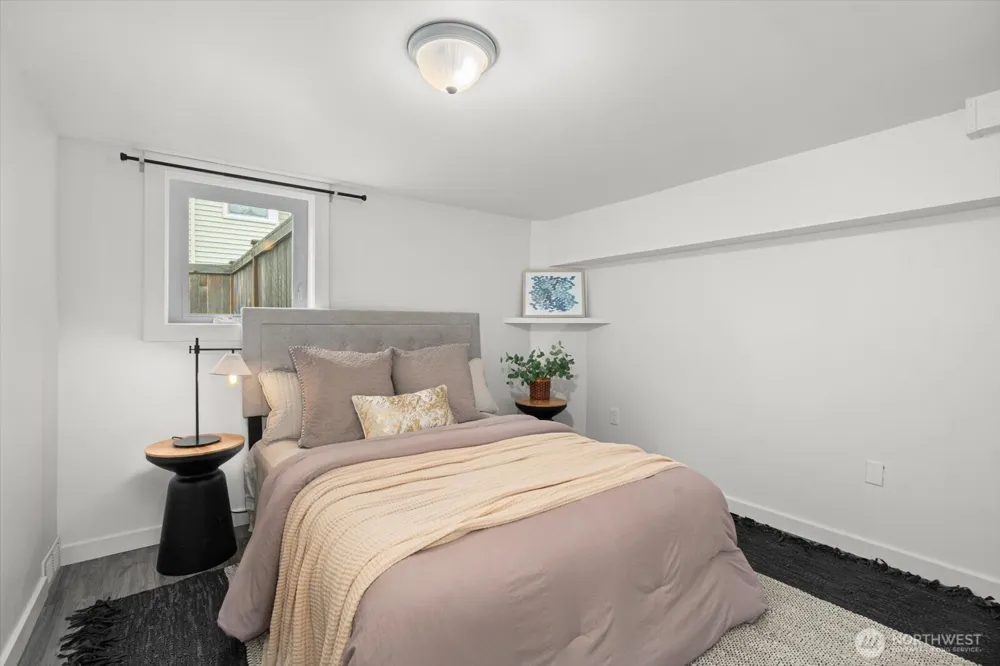 3903 SW Dakota Street Seattle, WA 98116