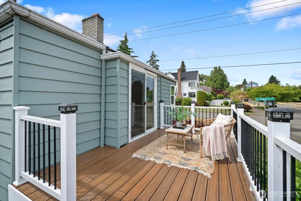 3903 SW Dakota Street Seattle, WA 98116