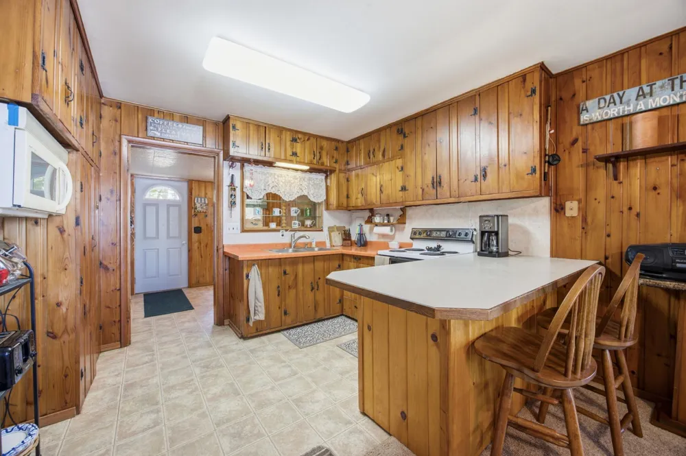 48488 Pike Beach Road Pelican Rapids, MN 56572