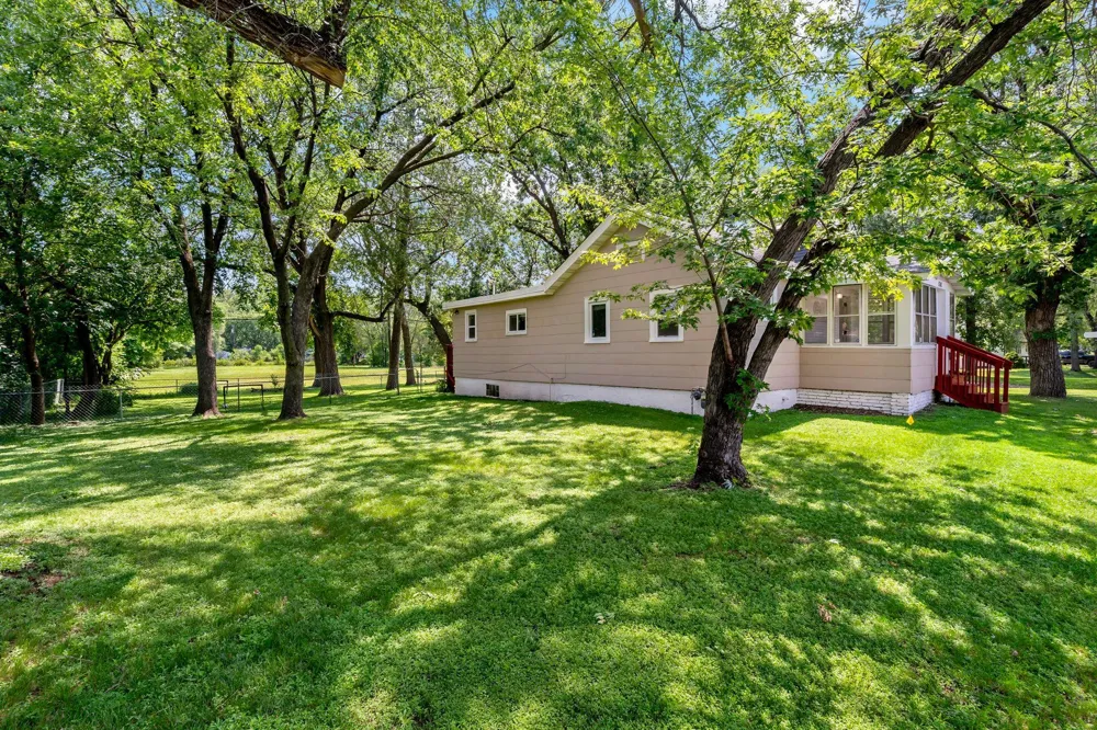 5740 Dupont Avenue Brooklyn Center, MN 55430