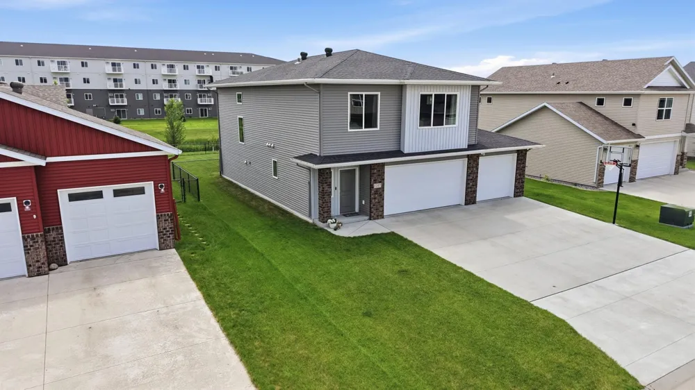 1207 Southwood Drive Dilworth, MN 56529