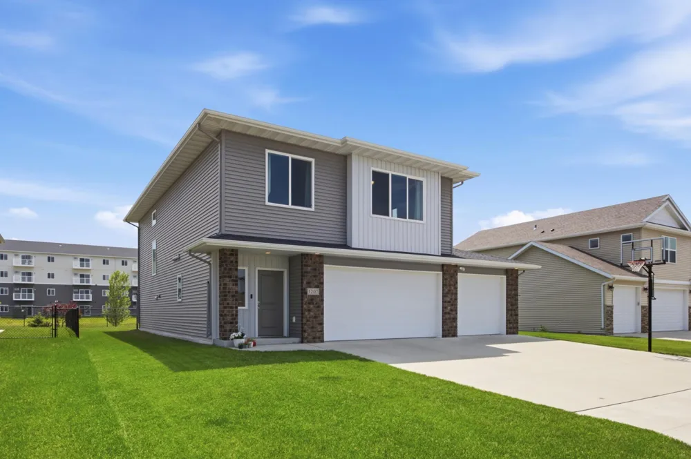 1207 Southwood Drive Dilworth, MN 56529